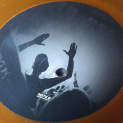LP-100-kilo-herz-akustisch-03