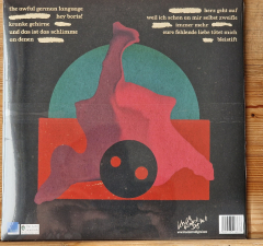 LP-hidden-by-the-grapes-opus-02