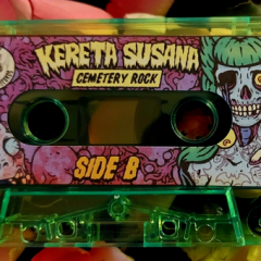 Kereta Susana - Cemetery Rock