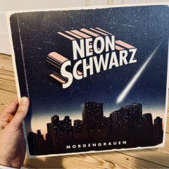 Neonschwarz-Morgengrauen-2