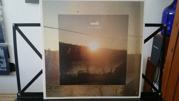 EAST - "in an instant" col. Vinyl-LP 2