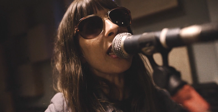 Acht Eimer Hühnerherzen - Quittenbrause 1 Acht Eimer Hühnerherzen - Quittenbrause