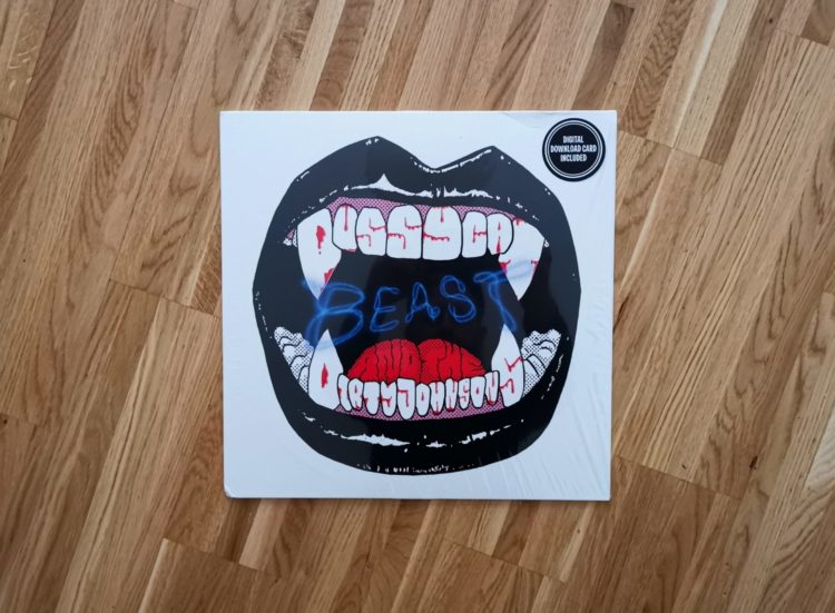 Pussycatand the Dirty Johnsons - Beast1