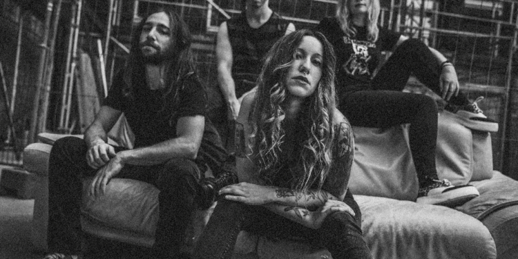 Frauen im Musikbusiness - Laura von TAPE SHAPES aus Hamburg 1 Frauen im Musikbusiness – Laura von TAPE SHAPES aus Hamburg