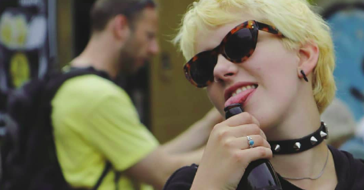 Frauen im Musikbusiness – Bea von der dance-our-revolution Konzert Crew