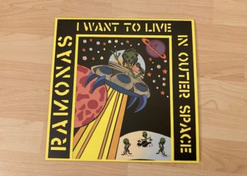 Ramonas - I want to live in outer Space 1