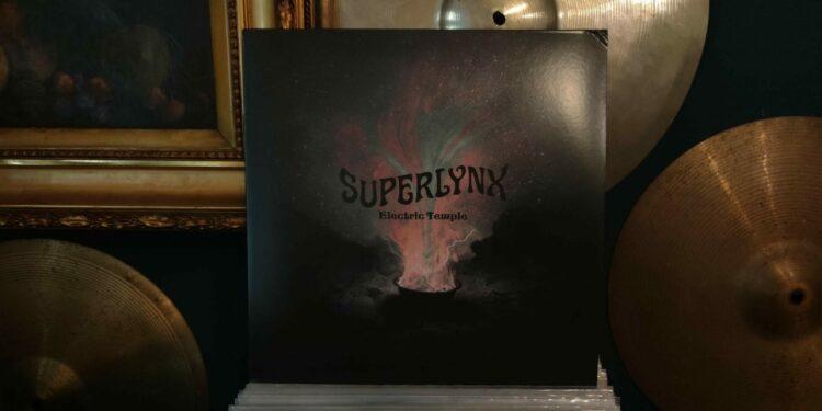 SUPERLYNX – Electric Temple 1 SUPERLYNX – Electric Temple