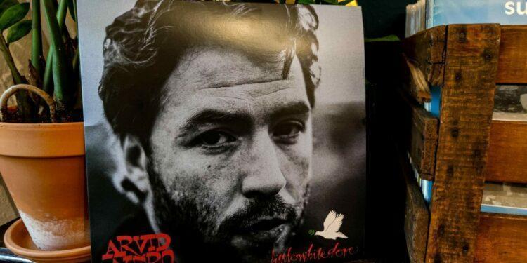 Arvid Nero - Little White Dove 1 Arvid Nero – Little White Dove