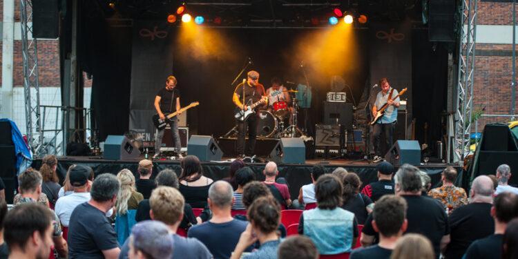 Neat Mentals / Zero Zeroes @ Tojours Kultur Karlsruhe 17.07.2021 1 Neat Mentals / Zero Zeroes @ Tojours Kultur Karlsruhe 17.07.2021