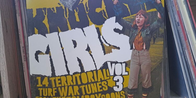 Various Artists – Knuckle Girls Vol. 3 1 Various Artists - Knuckle Girls Vol. 3