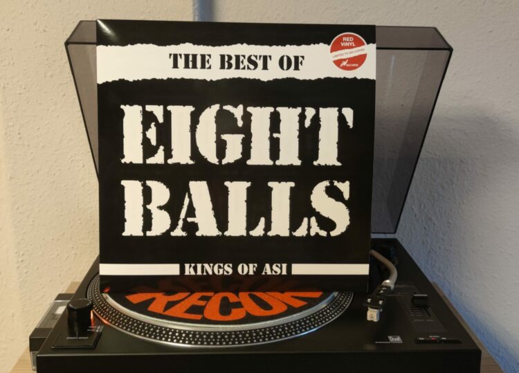 Eight Balls - Kings of Asi (The Best of Eight Balls) 1