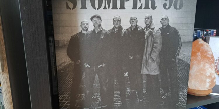 Stomper 98 - Stomper 98 1 Stomper 98 - Stomper 98