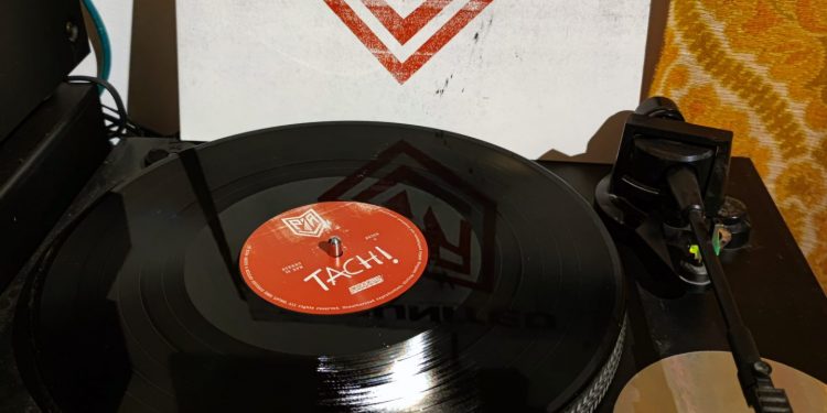 Pia United – Tach!