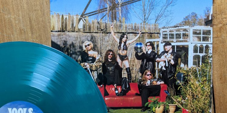 Jools - Violent Delights 1 Jools – Violent Delights