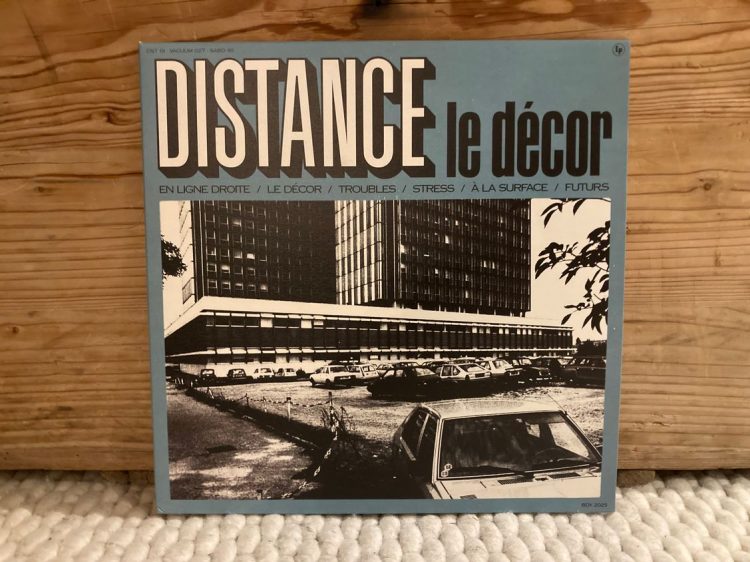 Distance - Le Décor 1