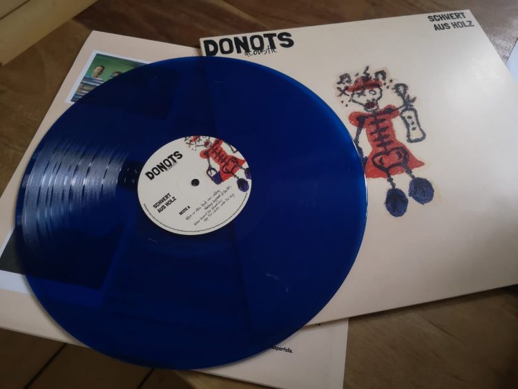 Donots - Schwert aus Holz 1