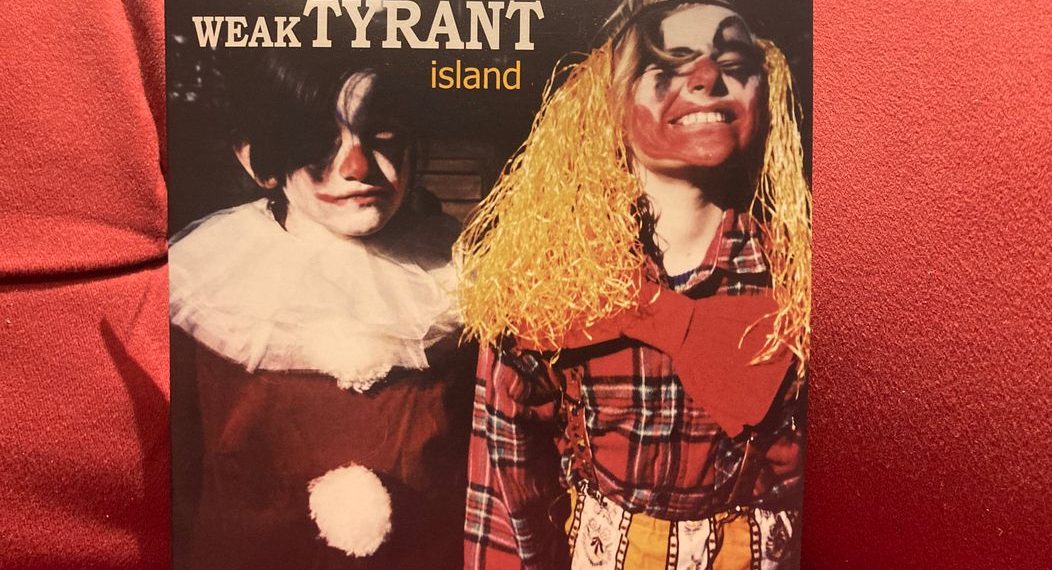 Weak Tyrant - Island 1