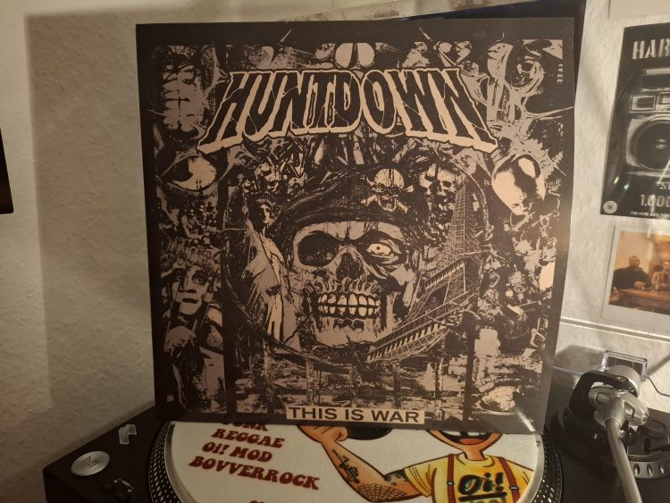 Huntdown - This Is War