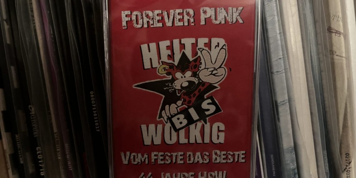 Heiter Bis Wolkig - Forerver Punk 1