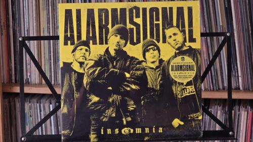 LP-alarmsignal-insomnia-01