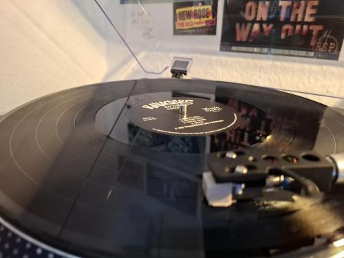 Ravagers - On The Loose