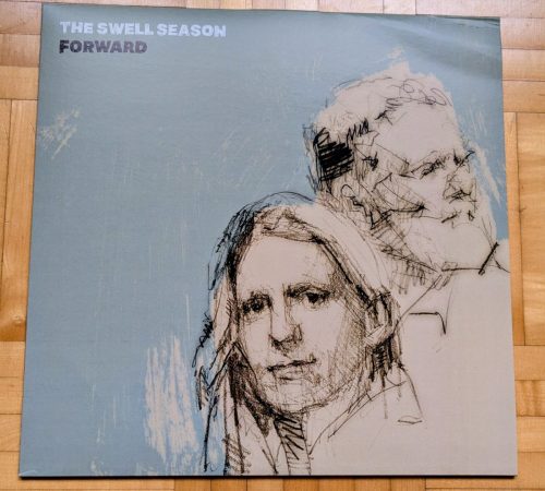 PXL 20251025 1040111992