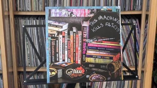 LP-dead-pioneers-post-american-03