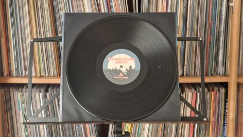 LP-disgusting-news-05