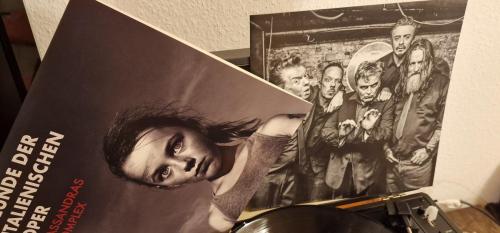 LP-freunde-der-IO-Kassandras-Komplex-03