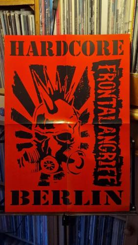 LP-frontalangriff-blutige-haende-06