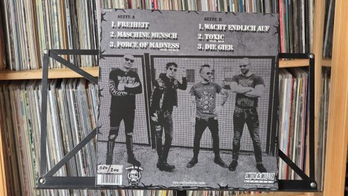 LP-shell-shocked-maschine-mensch-02